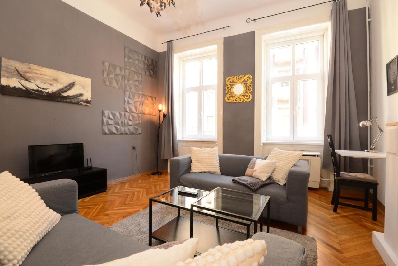 Your Place Apartman Budapest Exterior photo